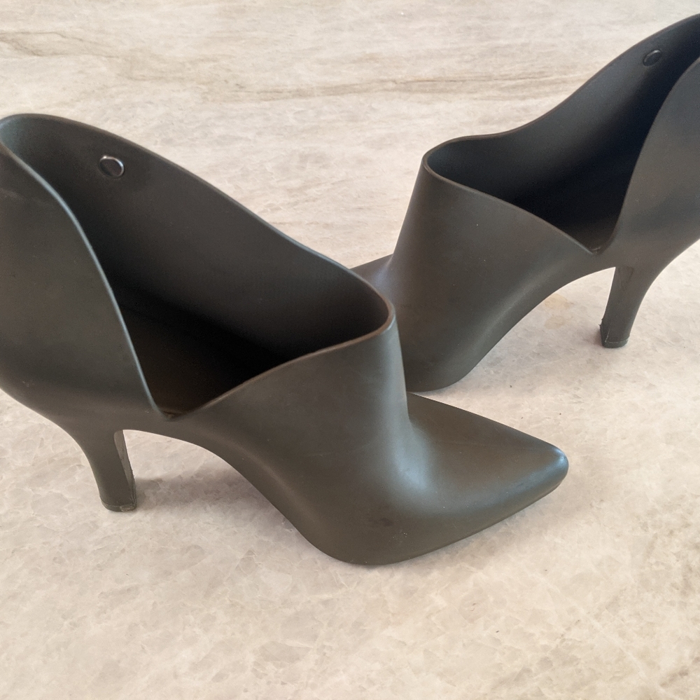 Melissa rain booties
